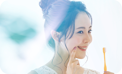 歯磨きしている人