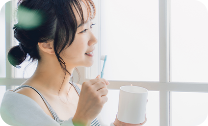 歯磨きしている人